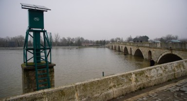 Ivoylovgrad Barajı'nda debi turuncu alarm seviyesine yükseldi