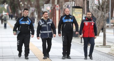 Risk altındaki çocuklar mobil ekiplerle tespit ediliyor