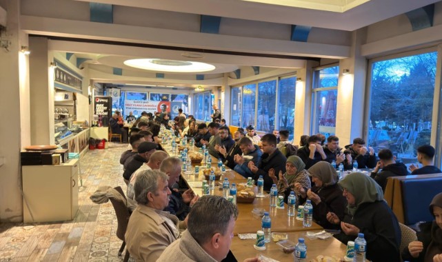 Ramazan’da kardeşlik sofrası kuruldu