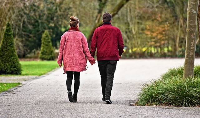 Sağlıklı kurulamayan ilişkilerin ardında bağlanma stilleri yer alıyor