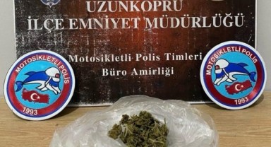 Şüpheli hareketleri ele verdi