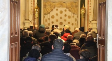 Trakya'da ramazanın ilk cuma namazı kılındı