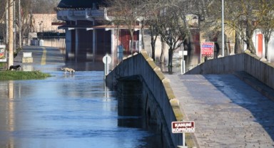 Tunca'da su seviyesi azalırken, Meriç'te artış