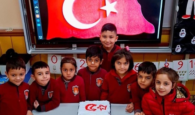Türk Bayrağı’na yönelik farkındalık etkinlikleri gerçekleştiriliyor
