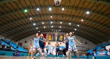 U-14 Kızlar Bölge Şampiyonası’nda kıran kırana mücadele