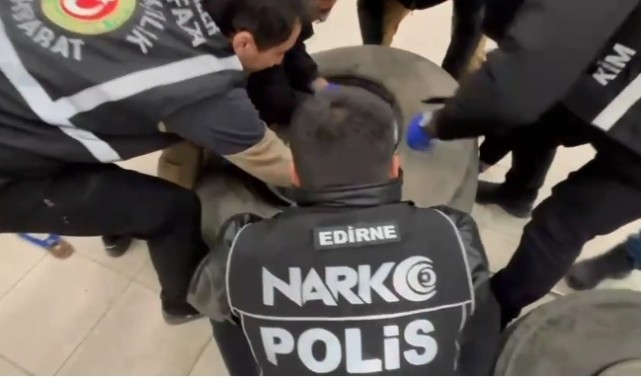 Uyuşturucu tacirlerine sınırda ağır darbe