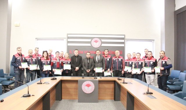 Veterinerler başarı belgesiyle ödüllendirildi