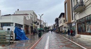 Cadde ve sokaklar boş kaldı