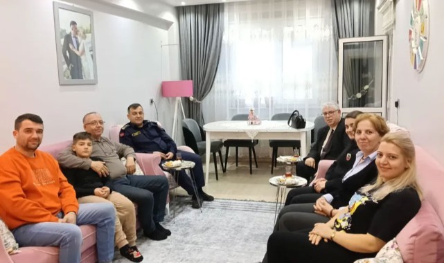  “Yarın Sizinleyiz” projesi kapsamında ev ziyaretleri yapılıyor