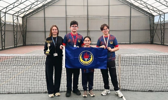 Yıldız erkekler teniste il ikinciliğini getirdi