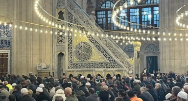 Arpaguş, Cuma namazı hutbesinde birlik ve beraberlik mesajı verdi