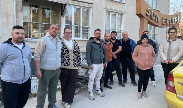 Aylardır tamamlanmayan yol çalışmasına mahalle sakinlerinden tepki