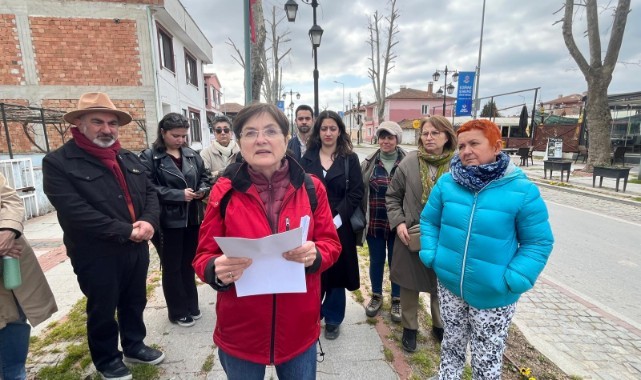 Belediyenin ağaç budama çalışmalarına tepki