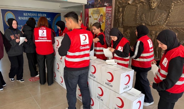 “Bir Sınıf Bir Koli” ile Ramazan Dayanışması