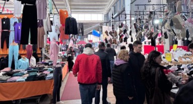 Cumartesi pazarına durgunluk hakim