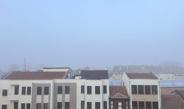 Edirne’de sis etkili oldu