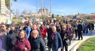 Edirneli kadınlardan 8 Mart yürüyüşü
