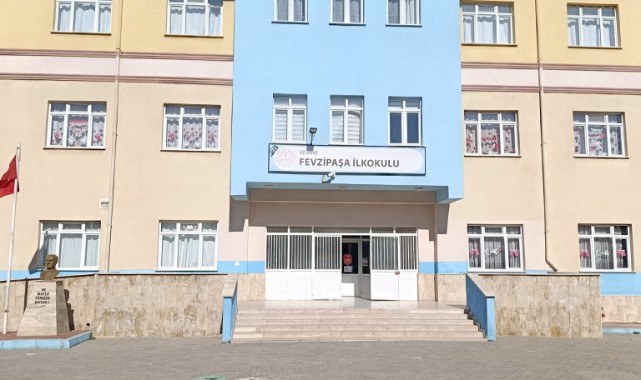 Fevzipaşa İlkokulu öğretmenleri Avrupa yolcusu