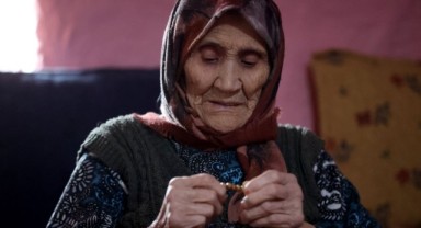 Hatice nine yaşam enerjisiyle örnek oluyor