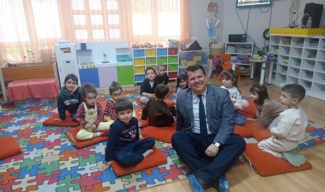 İlçe Milli Eğitim Müdürü Kemik öğrencilerle buluştu