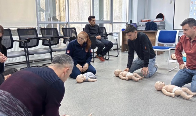 İlk yardım eğitimi hayat kurtarıyor