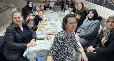 Kadripaşa İlkokulu’nda öğrencilerden iftar buluşması