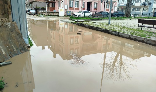 Kaleiçi'nde altyapı çilesi bitmiyor