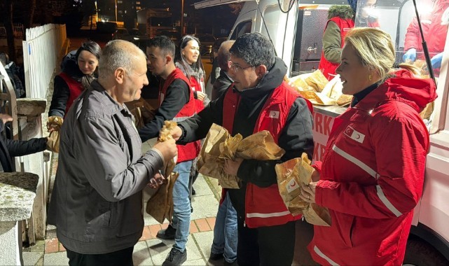 Kızılay’dan Ramazan’da gönüllere dokunan ikram