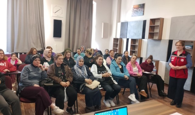 Kursiyerlere kapsamlı eğitim desteği