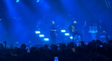 Motive Edirne'de sahne aldı, salon doldu taştı