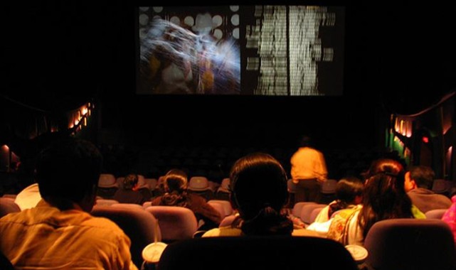 Ödüllü eski filmler yeniden beyaz perdeye taşınıyor