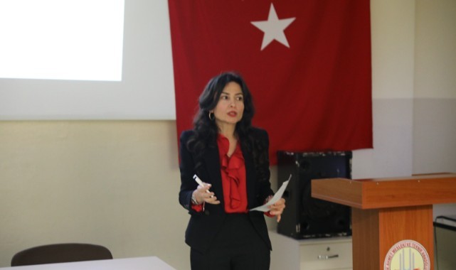 Öğrencilere tüketici hakları anlatıldı