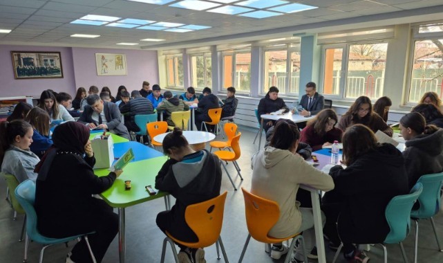 Sait Faik’in eserleri Lalapaşa’da öğrencilerle buluştu