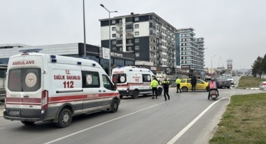 Taksiyle otomobilin çarpışması sonucu 2 kişi yaralandı
