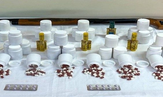 Uyuşturucu ve silah kaçakçılığı operasyonlarında 19 tutuklama