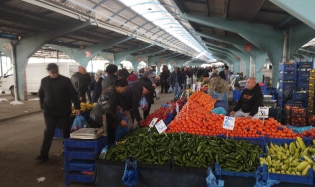 Yerli ürünler tezgahta