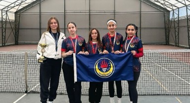 Yıldız Kız Tenis Takımı’ndan Edirne’de gururlandıran derece