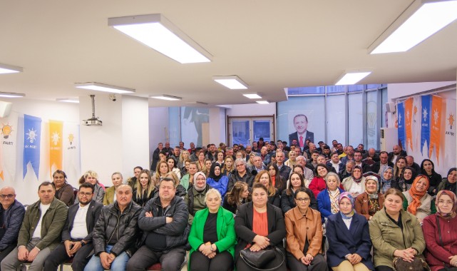 AK Parti Edirne teşkilatı istişare toplantısında buluştu