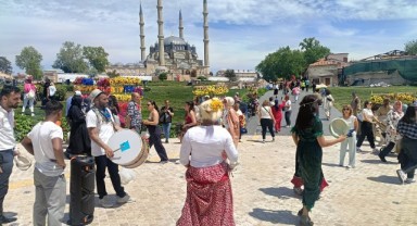 Baharın ve umudun simgesi