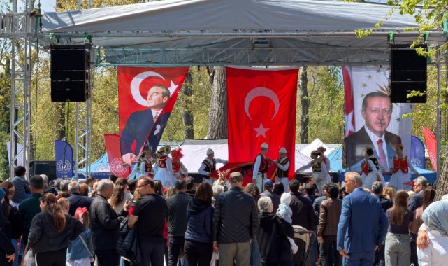 Balkanlar’dan gelen öğrenciler kültürlerini sahneye taşıdı