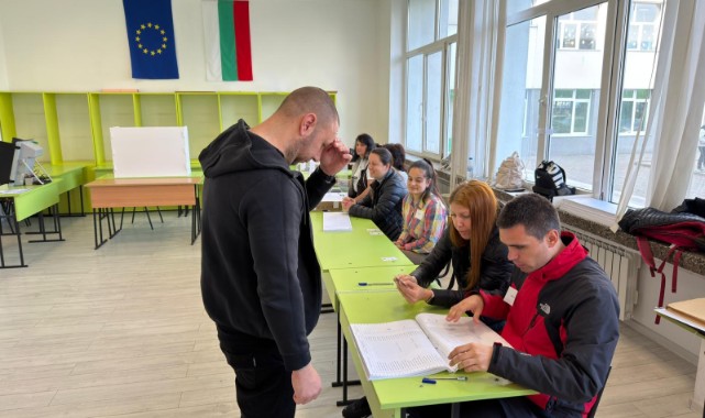 Bulgaristan son 5 Yılda 8'inci kez sandık başında