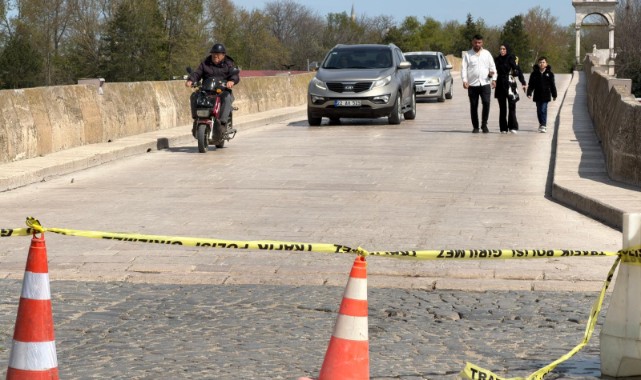 Edirne’de Karaağaç yolunda tek yön uygulaması başladı