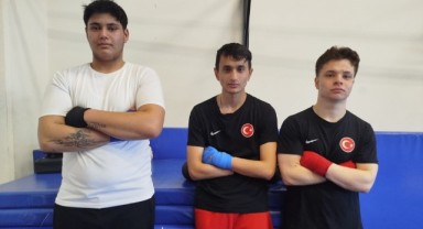 Edirneli genç boksörler şampiyonaya hazır