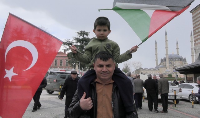 Eski Cami Önünde Filistin İçin Dayanışma Çağrısı