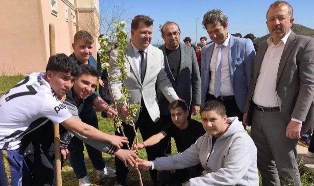 Geleceğe Yeşil Miras: Keşan’da Fidan Dikim Etkinliği