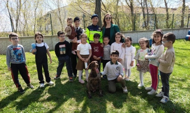 Geleceğin bilinçli bireyleri jandarmayı ziyaret etti