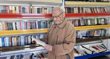 Gezici kütüphane Saraçlar’da kitapseverlerle buluştu