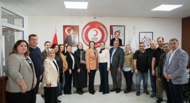 İba'dan Kızılay’ın yeni kadrosuna başarı dileği