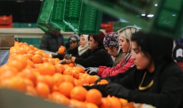 Kadın çalışanlar ihracata en fazla katkıyı sağlıyor