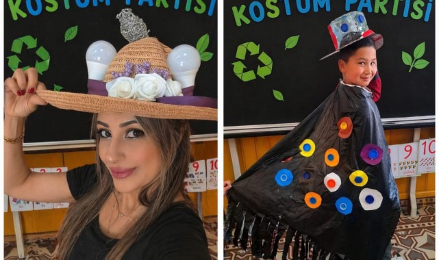 Karton ve plastiklerle renkli podyum